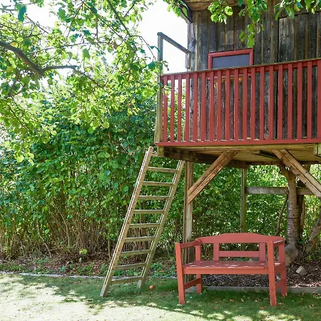 Flat With Sauna Covered Terrace Garden And Tree House For Children