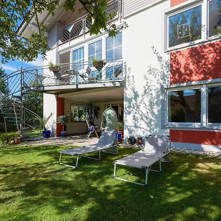 Flat With Sauna Covered Terrace Garden And Tree House For Children Appartement *